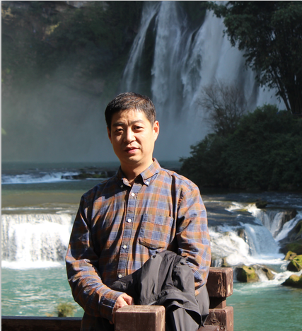 杜浩.png